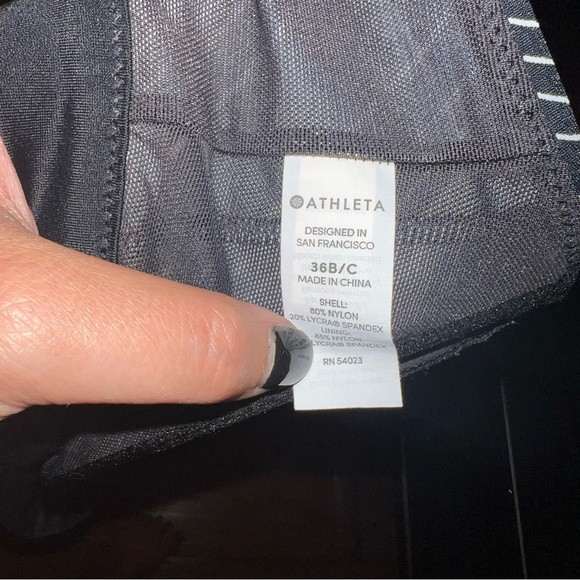 Athleta Chevron High Neck Bikini Top 36 B/C - Picture 3 of 3